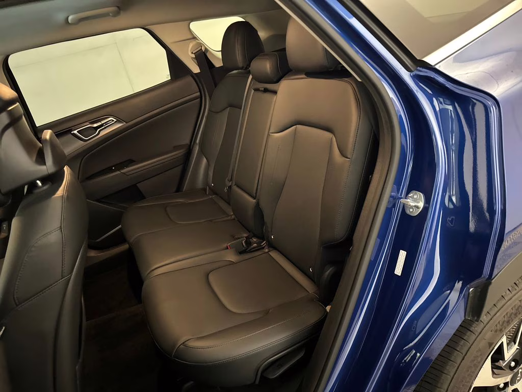 2023 Sapphire Blue Kia Sportage EX FWD SUV