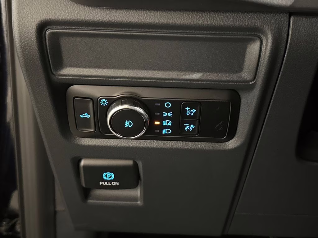 2026 Antimatter Blue Metallic Ford F-150 XLT 4X4 Truck