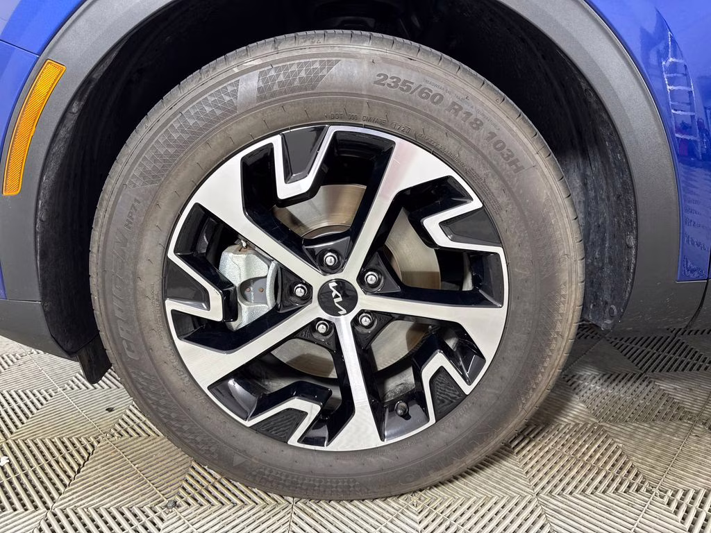 2023 Sapphire Blue Kia Sportage EX FWD SUV