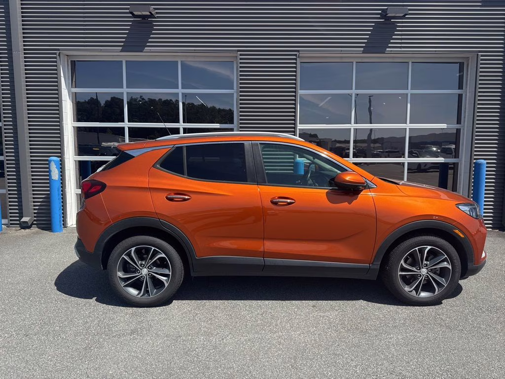 2023 Sunset Glow Metallic Buick Encore GX Select FWD SUV