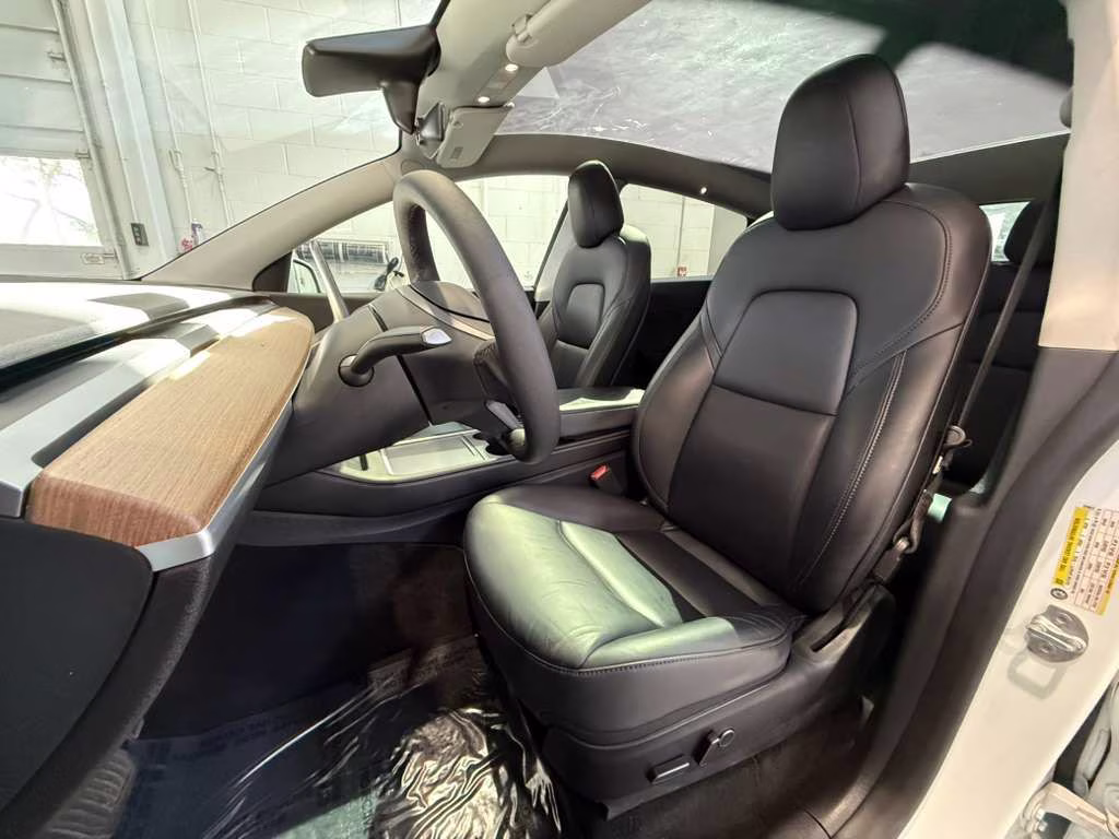 2021 Pearl White Multi-Coat Tesla Model Y Long Range AWD SUV