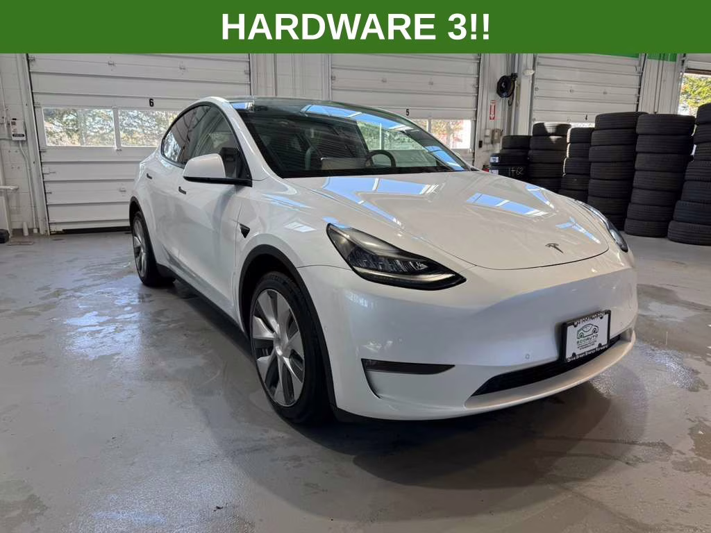 2021 Pearl White Multi-Coat Tesla Model Y Long Range AWD SUV