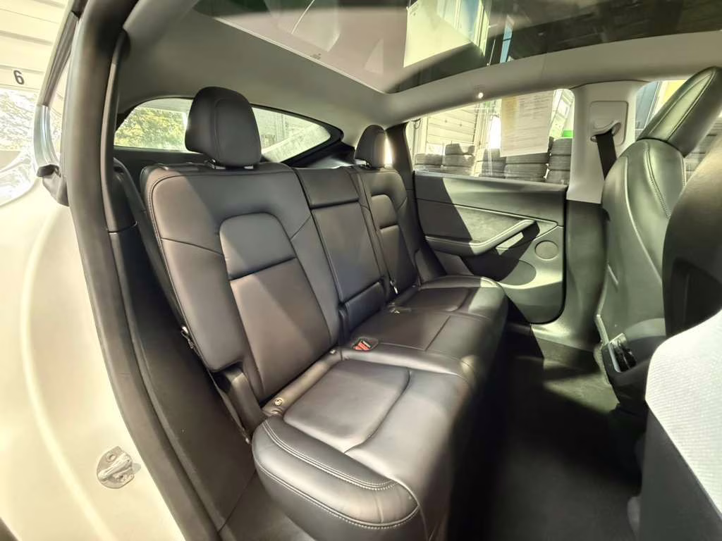 2021 Pearl White Multi-Coat Tesla Model Y Long Range AWD SUV