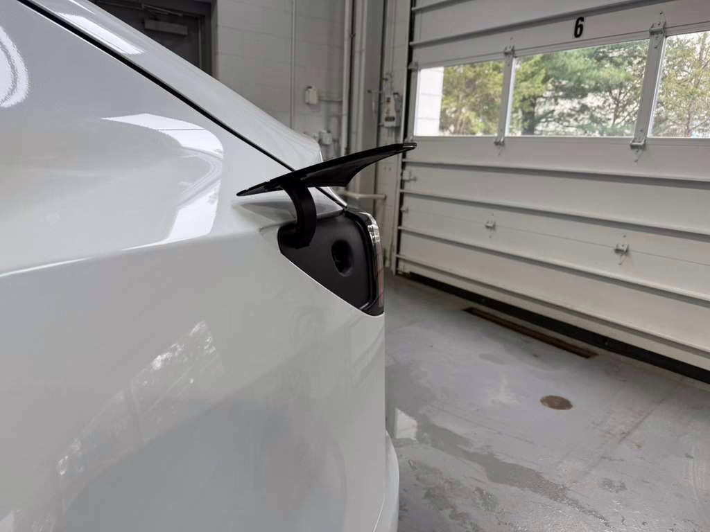 2021 White Tesla Model Y Long Range AWD SUV