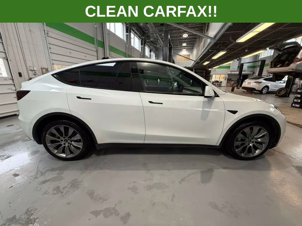 2021 White Tesla Model Y Long Range AWD SUV