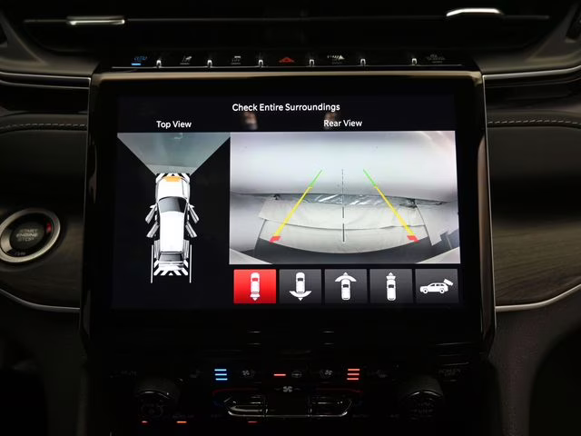 2022 Bright White Clearcoat Jeep Grand Cherokee 4xe 4X4 SUV