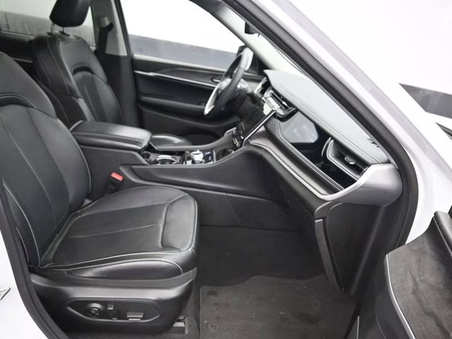 2022 Bright White Clearcoat Jeep Grand Cherokee 4xe 4X4 SUV