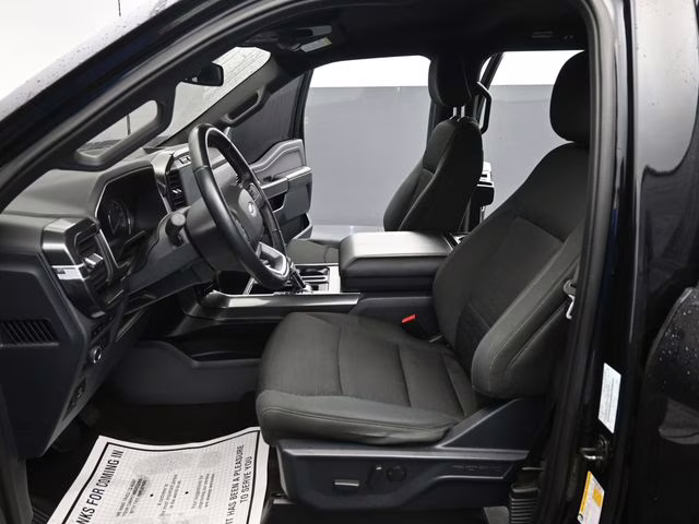 2022 Black Metallic Ford F-150 XLT 4X4 Truck