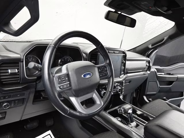 2022 Black Metallic Ford F-150 XLT 4X4 Truck