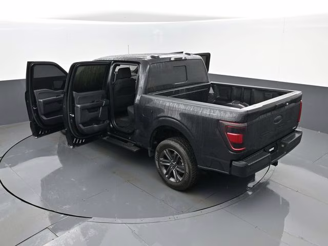 2022 Black Metallic Ford F-150 XLT 4X4 Truck