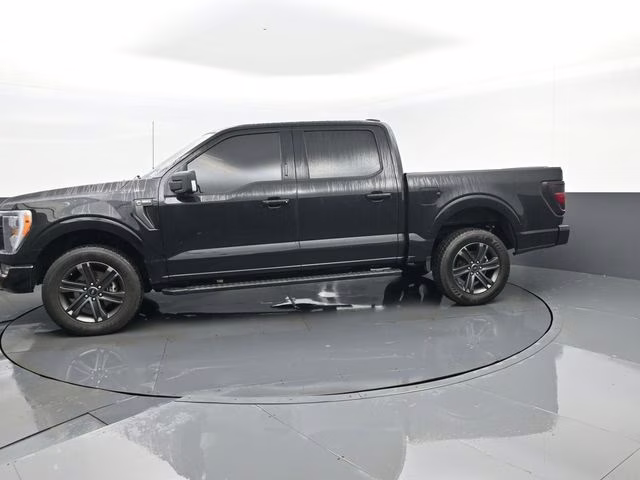 2022 Black Metallic Ford F-150 XLT 4X4 Truck