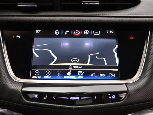 2017 Dark Granite Metallic Cadillac XT5 Luxury AWD SUV