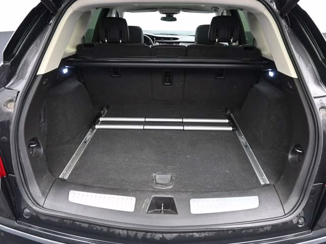 2017 Dark Granite Metallic Cadillac XT5 Luxury AWD SUV