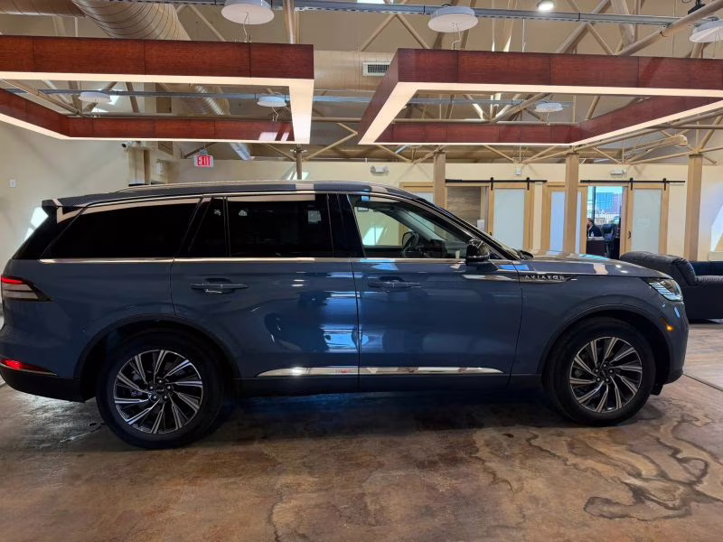 2025 Lincoln Aviator Premiere Sport Utility 4D AWD