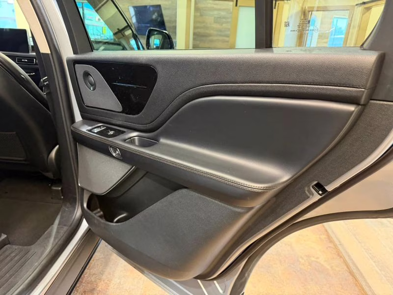 2023 Lincoln Aviator Reserve Sport Utility 4D AWD