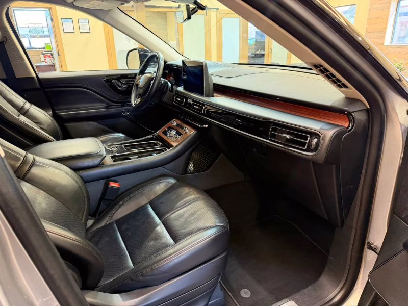 2023 Lincoln Aviator Reserve Sport Utility 4D AWD