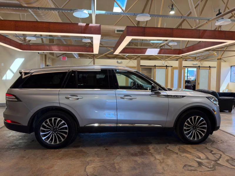2023 Lincoln Aviator Reserve Sport Utility 4D AWD