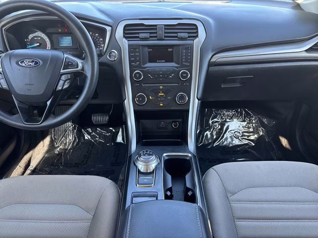 2017 White Gold Ford Fusion S FWD Sedan