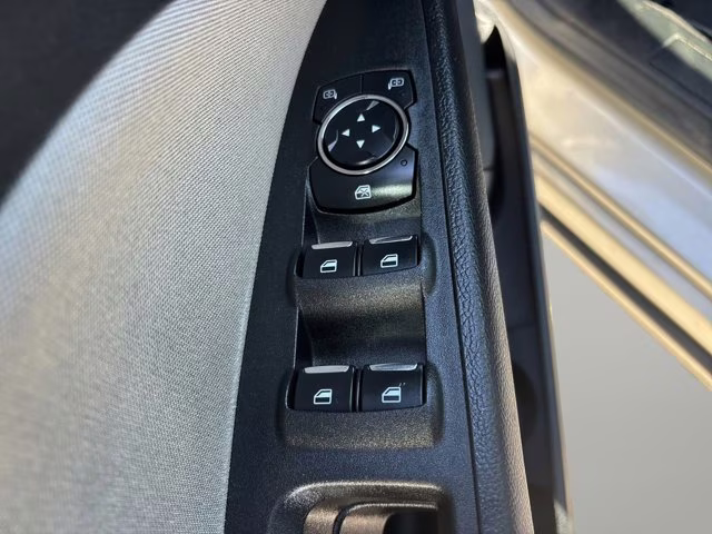 2017 White Gold Ford Fusion S FWD Sedan