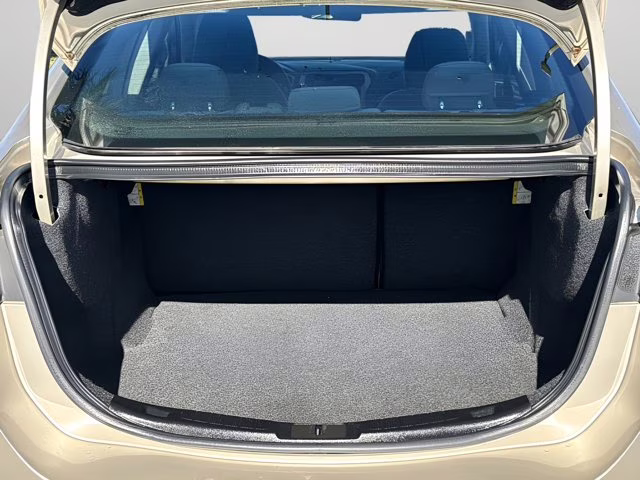 2017 White Gold Ford Fusion S FWD Sedan