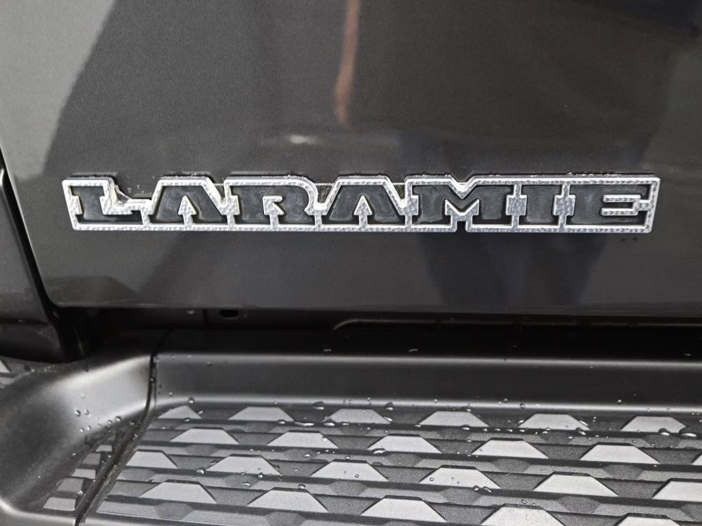 2024 Granite Crystal Metallic Clearcoat Ram 2500 Laramie 4X4 Truck