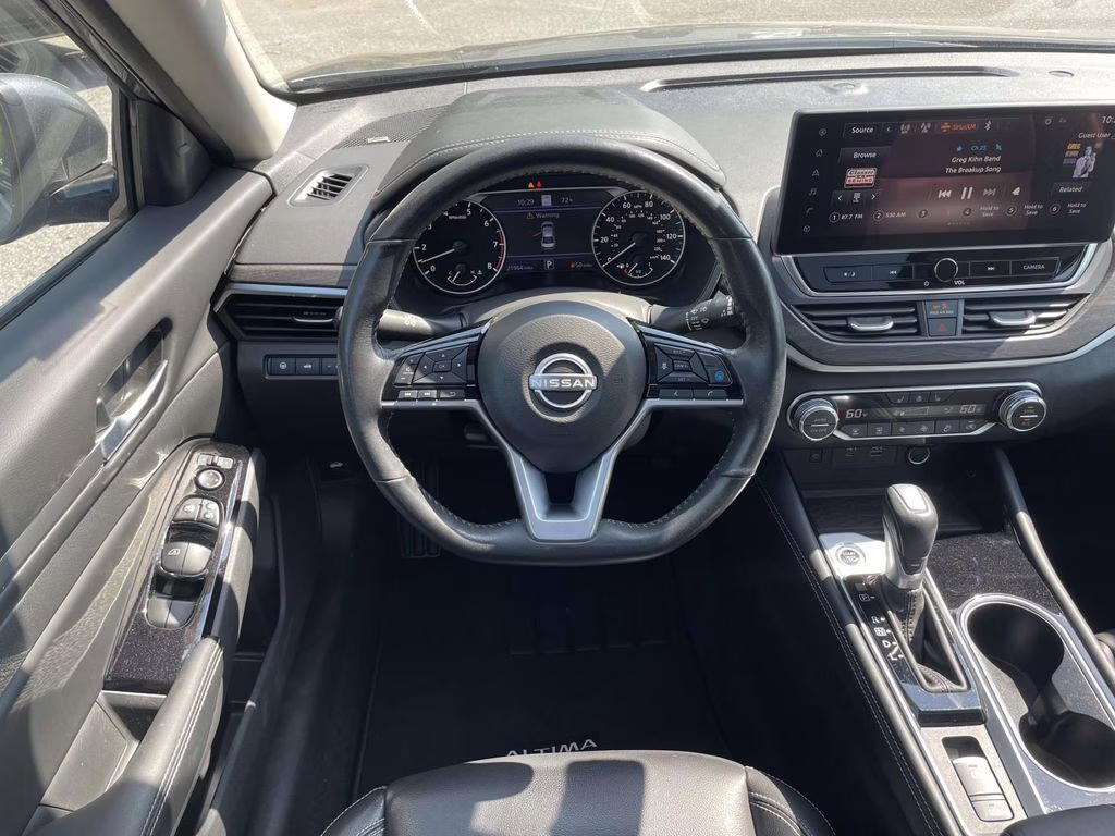 2025 Gun Metallic Nissan Altima 2.5 SL AWD Sedan