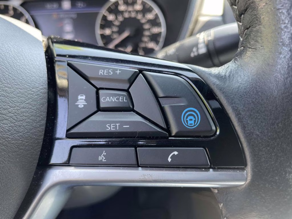 2025 Gun Metallic Nissan Altima 2.5 SL AWD Sedan