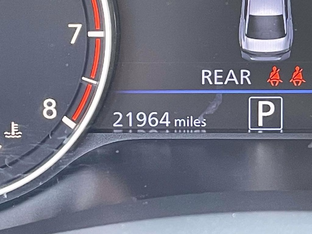2025 Gun Metallic Nissan Altima 2.5 SL AWD Sedan