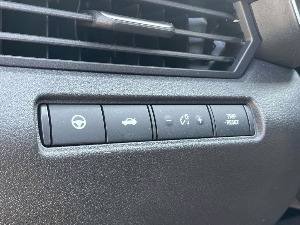 2025 Gun Metallic Nissan Altima 2.5 SL AWD Sedan