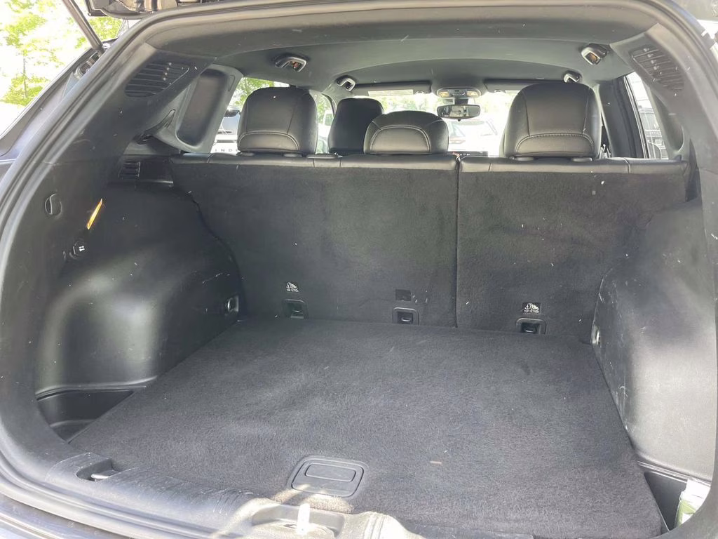 2022 Granite Crystal Metallic Clearcoat Jeep Compass Altitude 4X4 SUV