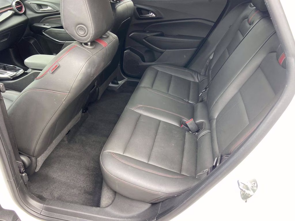 2024 Summit White Chevrolet Trax 2RS FWD SUV