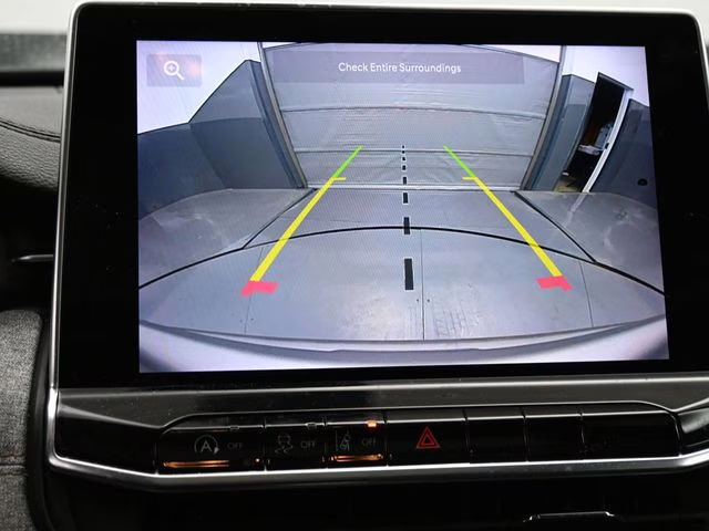 2022 Billet Silver Metallic Clearcoat Jeep Compass Latitude Lux 4X4 SUV