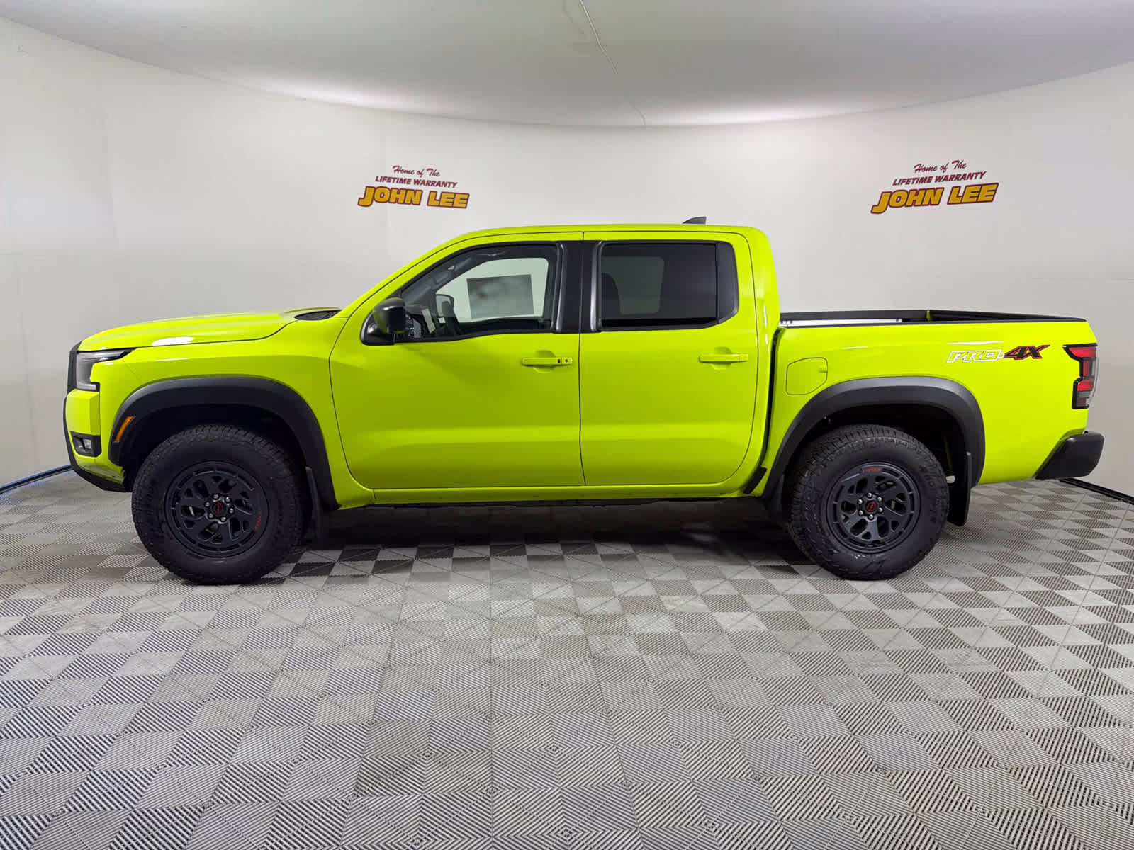 2026 Citrus Strike Nissan Frontier PRO-4X 4X4 Truck