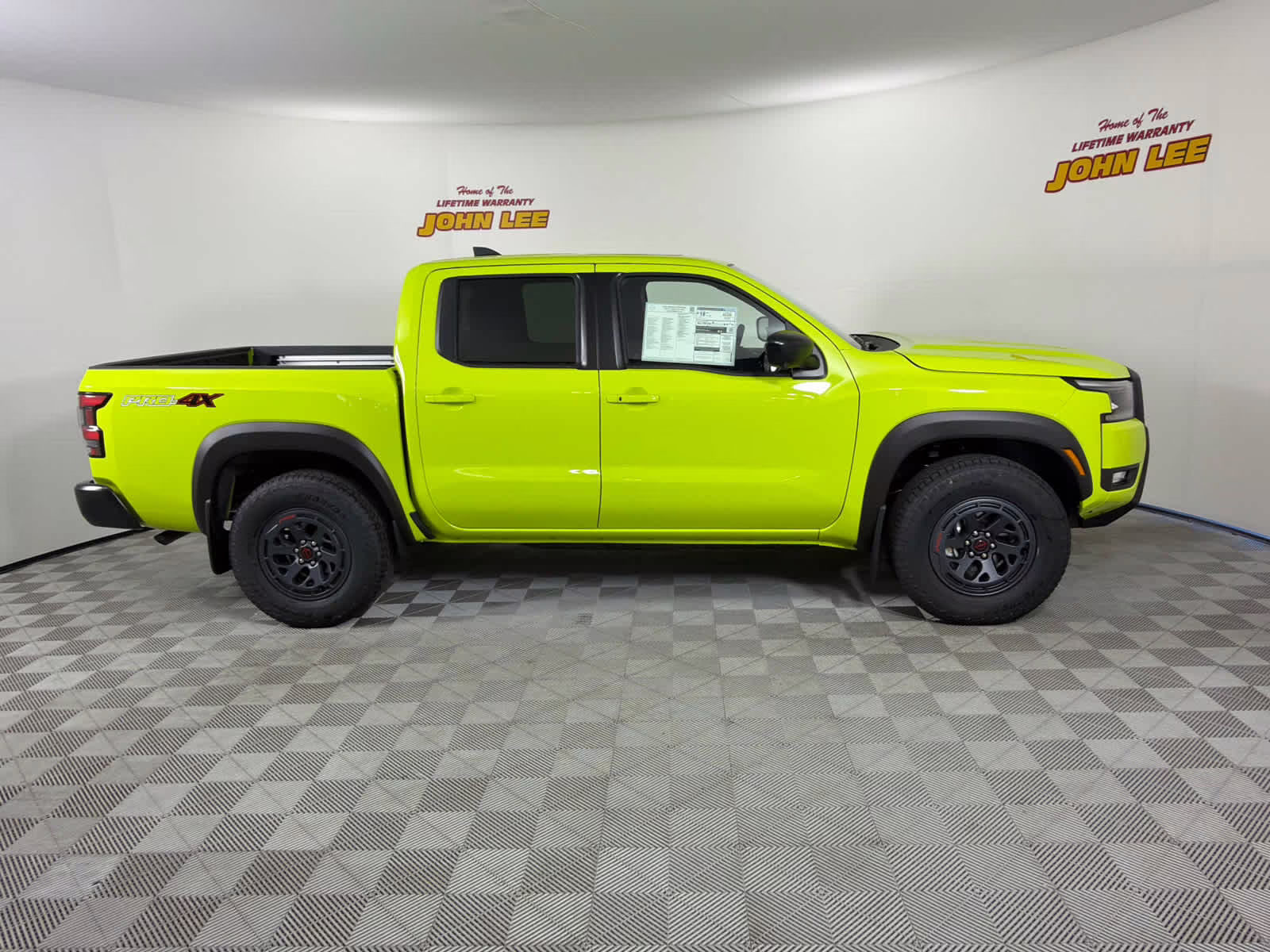 2026 Citrus Strike Nissan Frontier PRO-4X 4X4 Truck