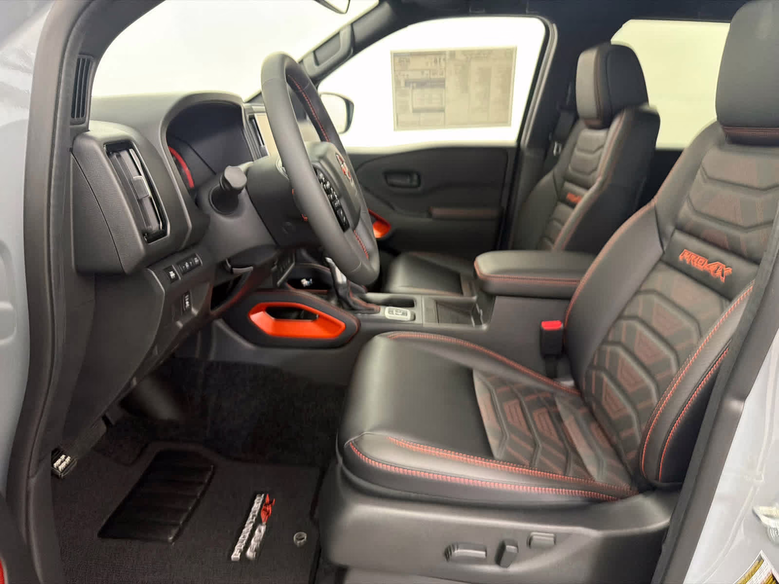 2026 Boulder Gray Pearl Nissan Frontier PRO-4X 4X4 Truck