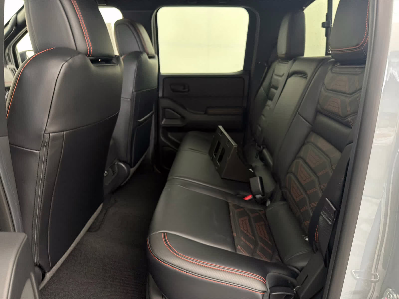 2026 Boulder Gray Pearl Nissan Frontier PRO-4X 4X4 Truck