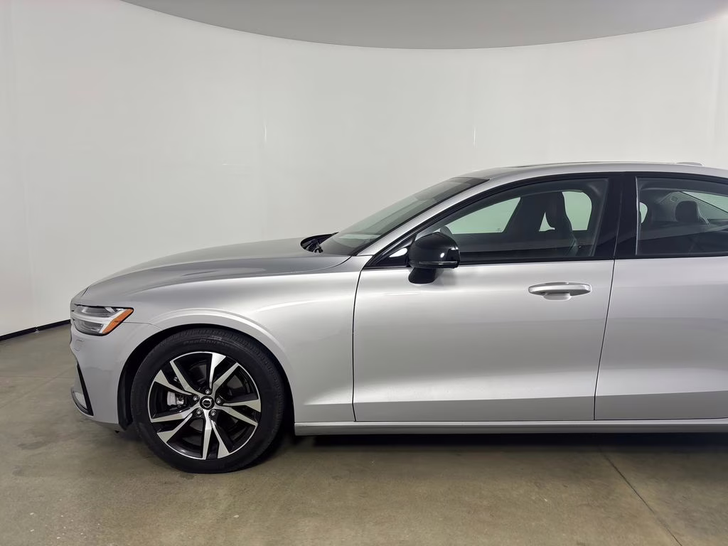 2025 Silver Dawn Metallic Volvo S60 B5 Core AWD Sedan