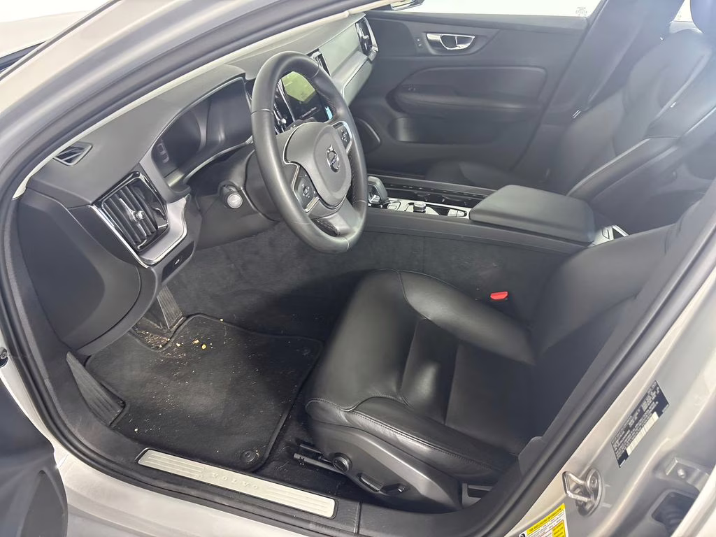 2025 Silver Dawn Metallic Volvo S60 B5 Core AWD Sedan