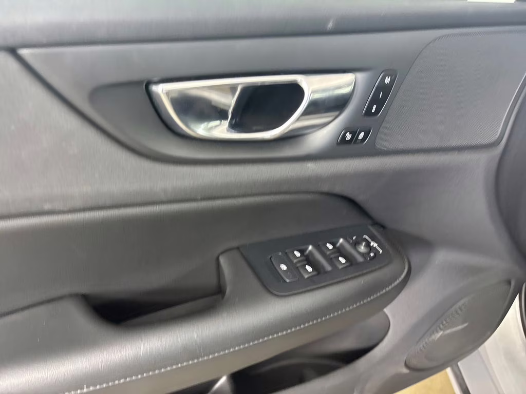 2025 Silver Dawn Metallic Volvo S60 B5 Core AWD Sedan