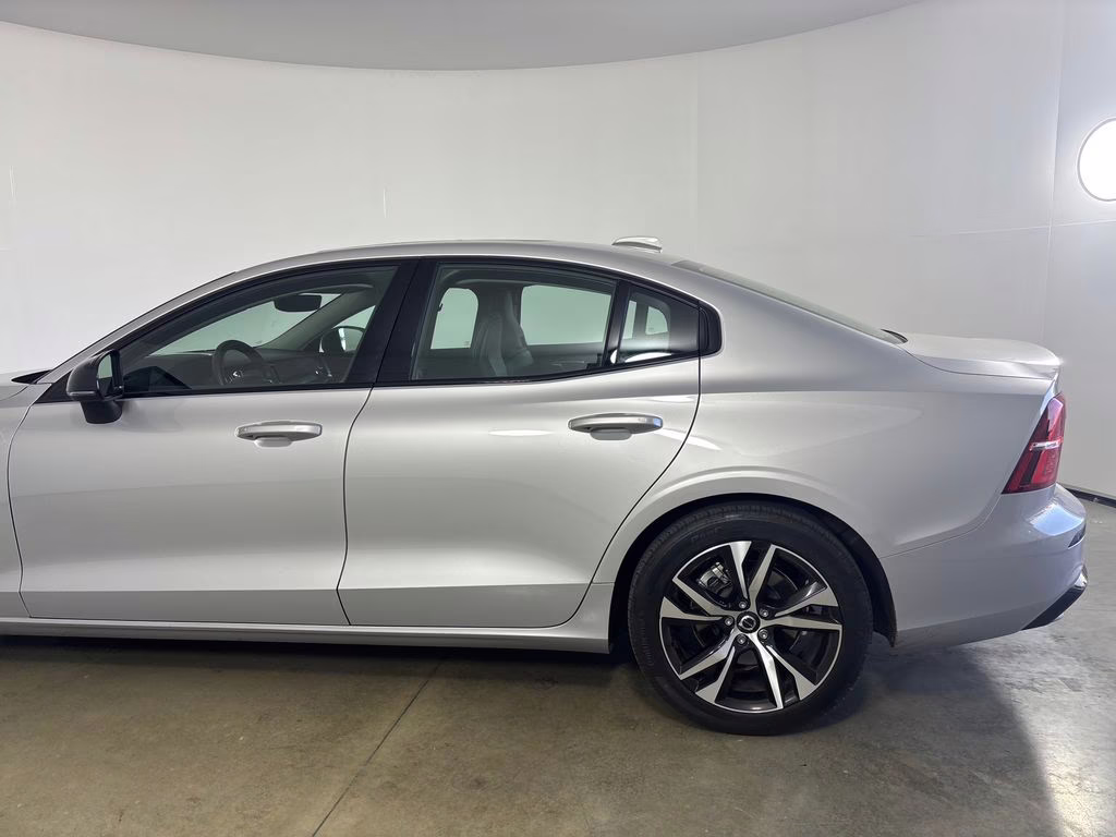 2025 Silver Dawn Metallic Volvo S60 B5 Core AWD Sedan