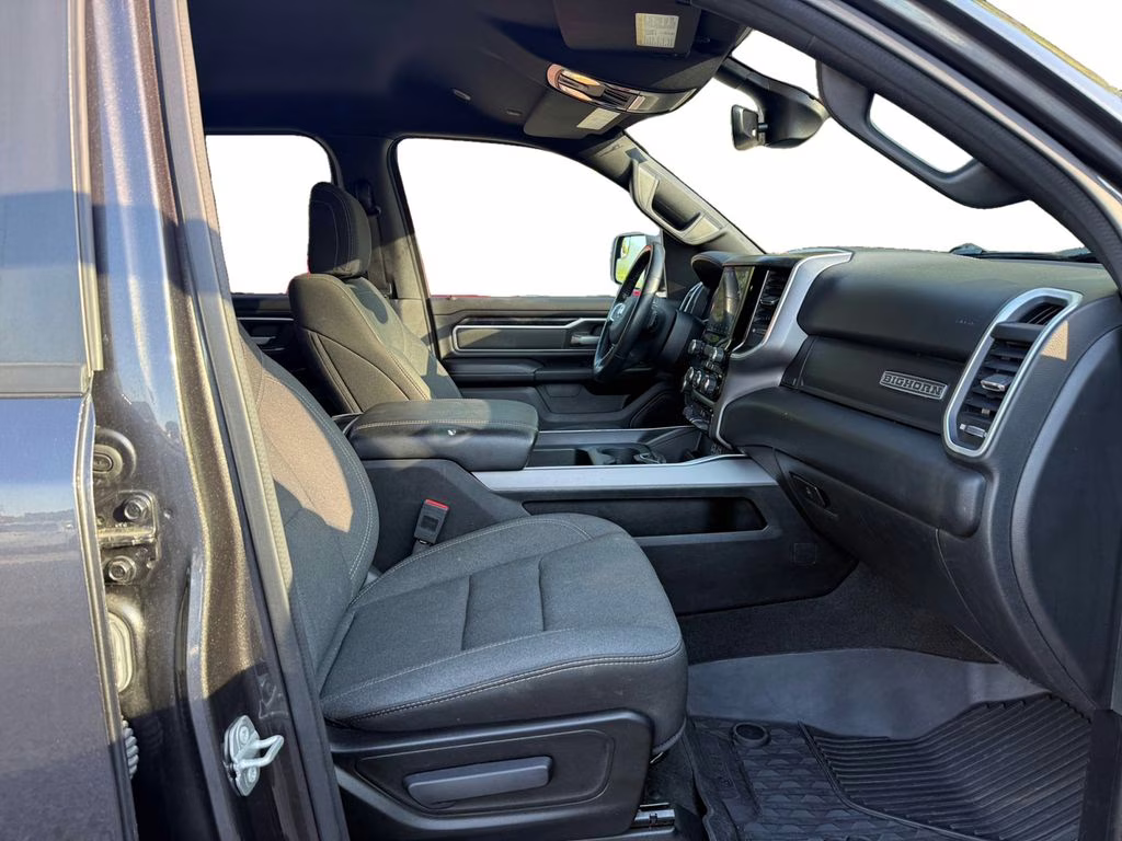 2023 Granite Crystal Metallic Clearcoat Ram 1500 Big Horn/Lone Star 4X4 Truck