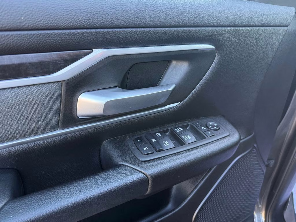 2023 Granite Crystal Metallic Clearcoat Ram 1500 Big Horn/Lone Star 4X4 Truck