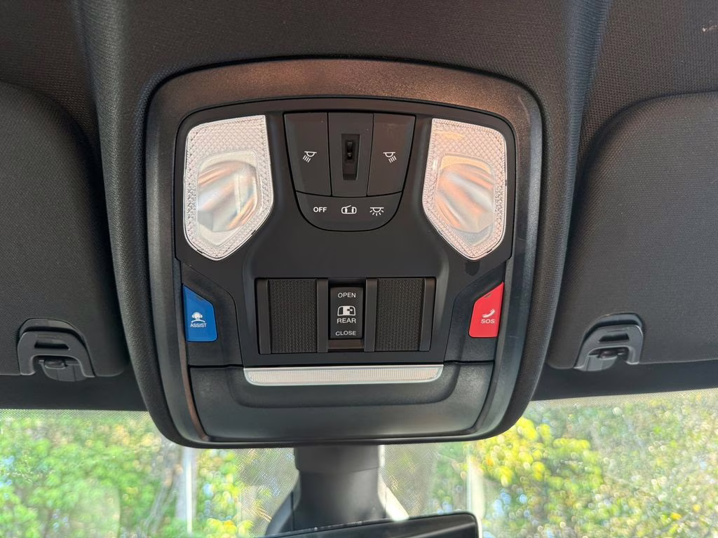 2023 Granite Crystal Metallic Clearcoat Ram 1500 Big Horn/Lone Star 4X4 Truck