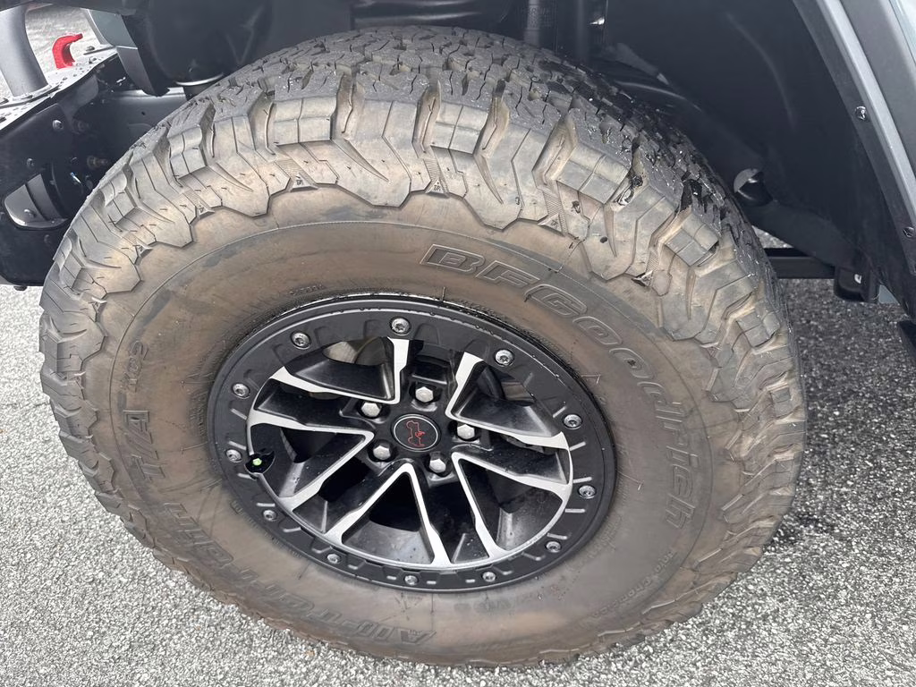 2024 Anvil Clear Coat Jeep Wrangler Rubicon X 4X4 SUV