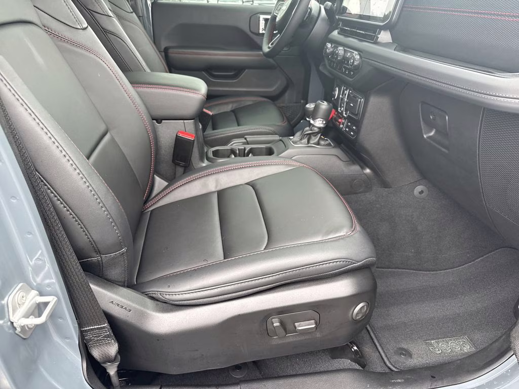 2024 Anvil Clear Coat Jeep Wrangler Rubicon X 4X4 SUV