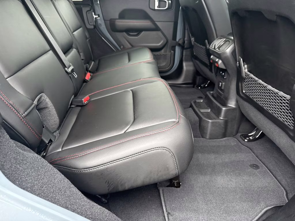 2024 Anvil Clear Coat Jeep Wrangler Rubicon X 4X4 SUV