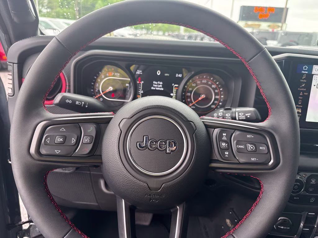 2024 Anvil Clear Coat Jeep Wrangler Rubicon X 4X4 SUV