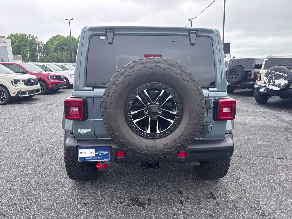 2024 Anvil Clear Coat Jeep Wrangler Rubicon X 4X4 SUV