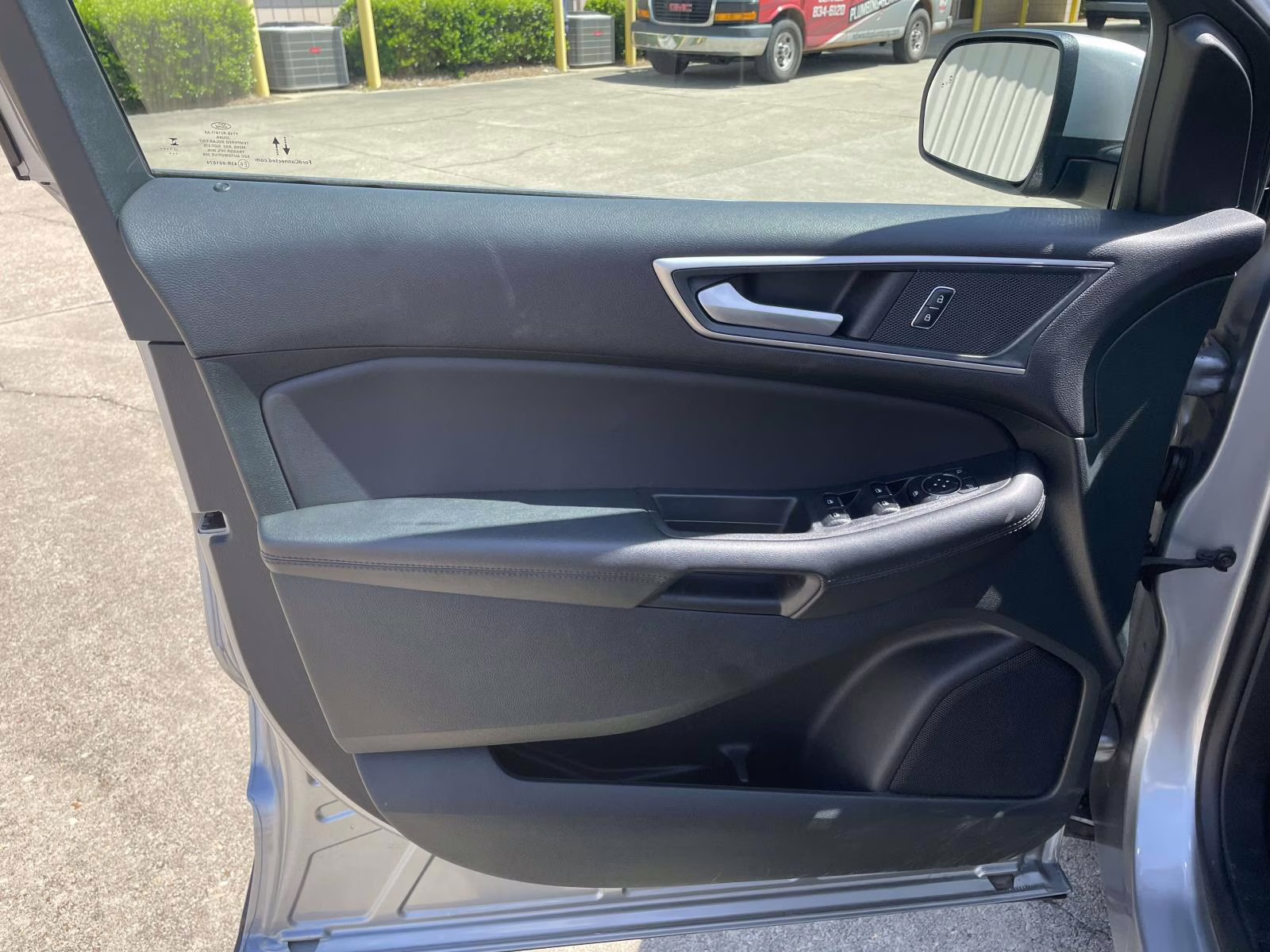 2024 Iconic Silver Metallic Ford Edge SEL AWD SUV