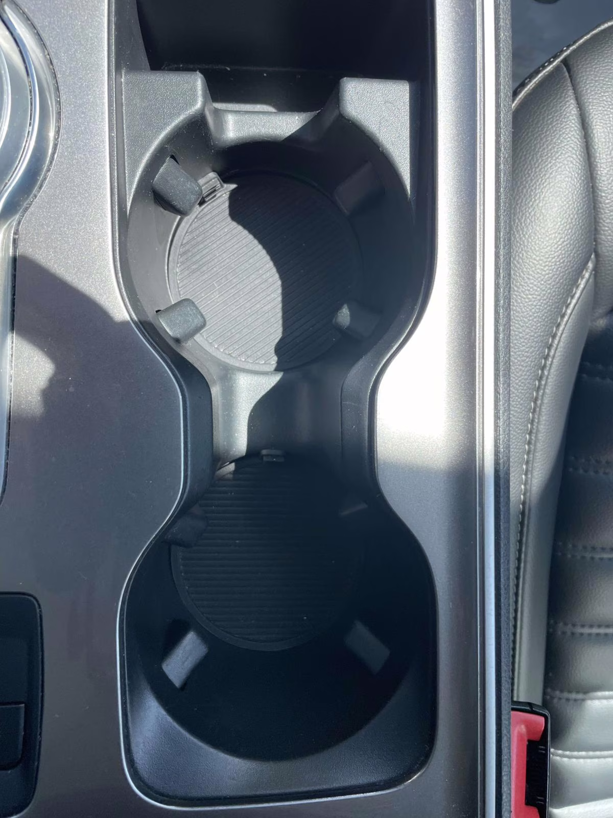 2024 Iconic Silver Metallic Ford Edge SEL AWD SUV